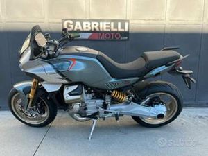 MOTO GUZZI V100 S