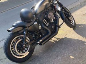HARLEY DAVIDSON 883R