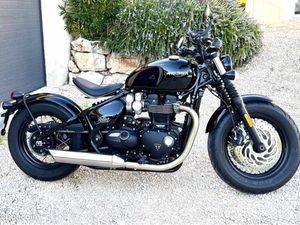 TRIUMPH BOBBER 1200