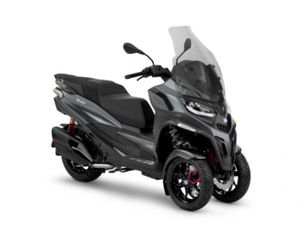 PIAGGIO MP3 530 HPE EXCLUSIVE 2025 530 CM3 | SCOOTER | 151 KM | 92000 NANTERRE