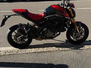 DUCATI MONSTER 937