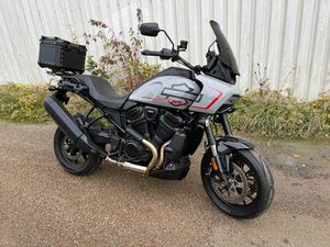 HARLEY-DAVIDSON PAN AMERICA ST 1250 GRAU