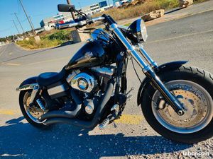HARLEY-DAVIDSON DYNA FAT BOB