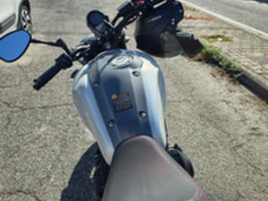 YAMAHA XSR 900