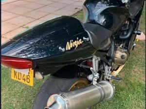 ?️ KAWASAKI NINJA ZX-12R – ANNÉE 2003 – SÉRIE RARE – ÉTAT EXCEPTIONNEL