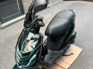 ② PIAGGIO ZIP 50 CC