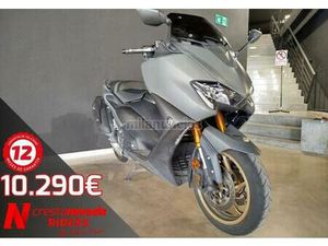 YAMAHA - TMAX 560 TECH MAX