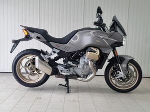 MOTO GUZZI V100 MANDELLO