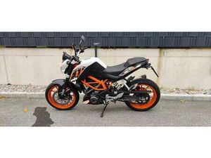 KTM 390 DUKE A2 WEIß