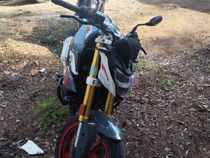 BMW G310R