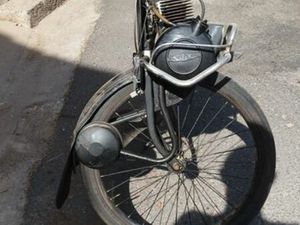 VELOSOLEX AVEC CARTE GRISE