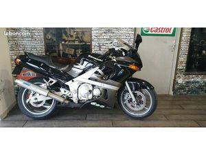 KAWASAKI ZZR 600