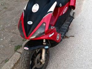 СКУТЕРИ BENELLI 491 И PIAGGIO NRG С. ИСКРА