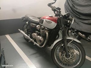 TRIUMPH BONNEVILLE T120