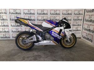 HONDA CBR 600 RR 2004 600 CM3 | MOTO SPORTIVE | 53 667 KM | 13200 ARLES