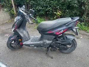 SCOOTER 50CM3 SYM CROX À VENDRE
