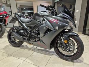 SUZUKI GSX S 1000