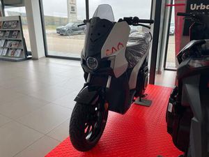 SEAT MO ESCOOTER 125