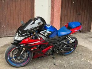 SUZUKI GSXR 600