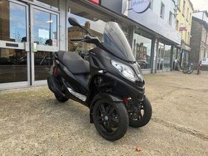 USED PIAGGIO MP3 300 HPE SPORT CVT FOR SALE IN CROYDON