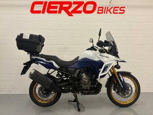 SUZUKI - V-STROM 800