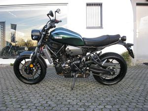 XSR 700