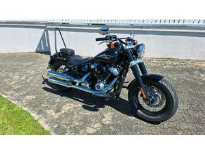 HARLEY DAVIDSON SOFTAIL SLIM 107CUI M8