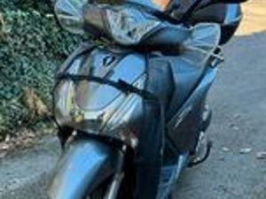 SCOOTER SH 150