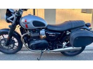 STREET TWIN 900 (2016)