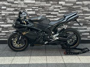 YAMAHA YZF R1 RN19, 2009 GOD.