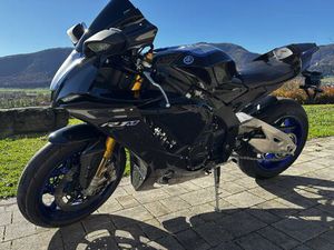 YAMAHA R1 M 999 CM3, 2020 GOD.