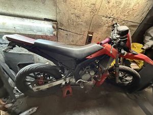 GILERA SMT 50/2011 ГР. СОФИЯ ЗАХАРНА ФАБРИКА