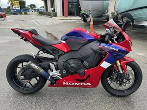 2023 HONDA® CBR1000RR