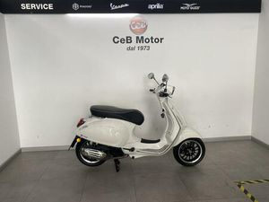 VENDO VESPA SPRINT 125 S (2023 - 25) USATA A FIRENZE (CODICE 9857049) - MOTO.IT