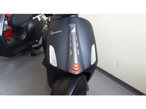 VENDO VESPA SPRINT 150 S (2023 - 25) USATA A PONTEDERA (CODICE 9693764) - MOTO.IT