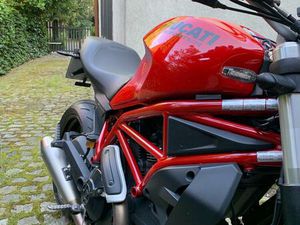 DUCATI MONSTER 797