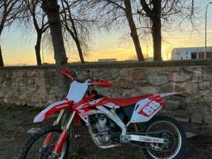HONDA - CRF 250 R MATRICULADA