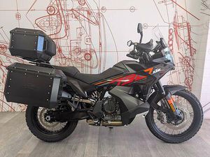 VENDO KTM 790 ADVENTURE (2023 - 24) USATA A MONZA (CODICE 9868030) - MOTO.IT