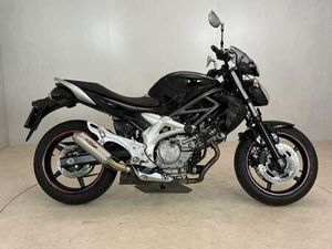 SUZUKI GLADIUS 650 SFV ABS ZWART