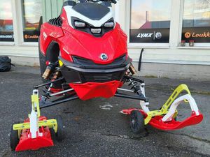 RE 850 E-TEC 2024 - KYSY EDULLISET RAHOITUKSET JOPA 0% KOROLLA!