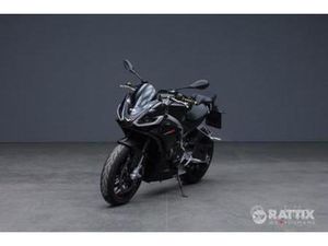 APRILIA TUONO 660