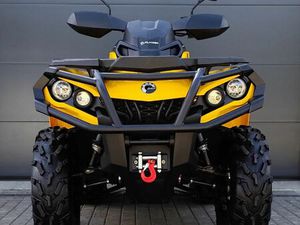 CAN-AM OUTLANDER