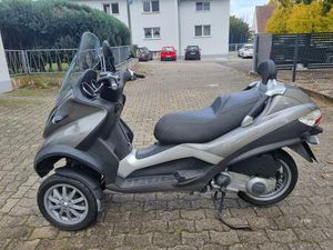 PIAGGIO MP3 250 LT - DREIRADROLLER - 250 CCM - 23PS - FAHRBEREIT