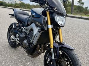 YAMAHA MT09 2014 POMBAL