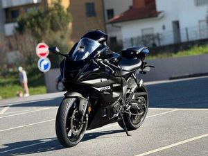 YAMAHA R7 - 2025 VITORINO DAS DONAS