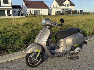 VESPA GTS SUPER TECH 125