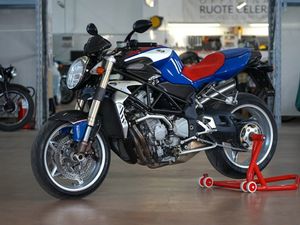 2005 MV AGUSTA BRUTALE 750 AMERICA 160/300 A VENDRE