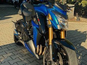 SUZUKI GSX 1000