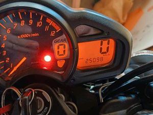 MOTORRAD SFV650A ZUM VERKAUF