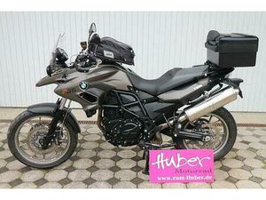 BMW F700GS